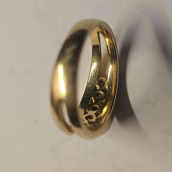 14K Yellow Gold 5 Channel Diamond Men's Ring - Picture 3 of 7